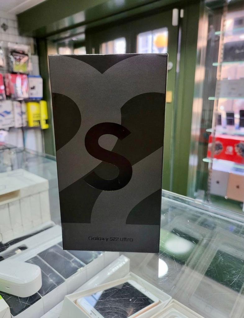 Refurbished Samsung Galaxy S22 Ultra Fully Unlocked - Image 7